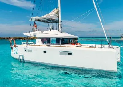 Family enjoys an amazing Dry Tortugas Key West Sailing Charter