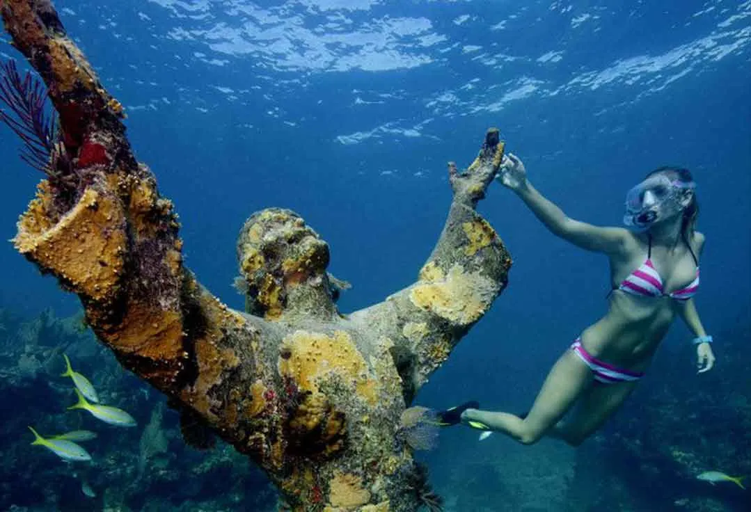 Underwater Jesus statue as seen by Key West Scuba Diving